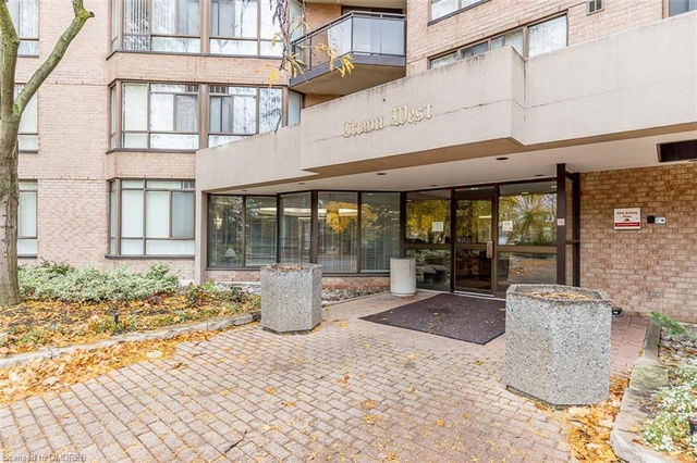 404 - 20 Cherrytree Drive