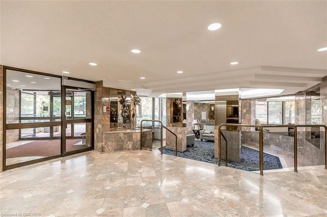 404 - 20 Cherrytree Drive