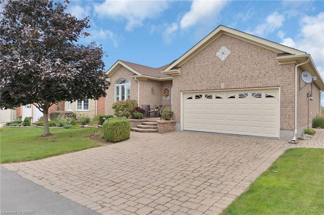 6 - 102 Devonshire Drive