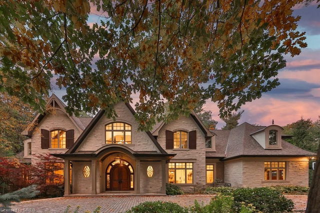 1135 Algonquin Drive