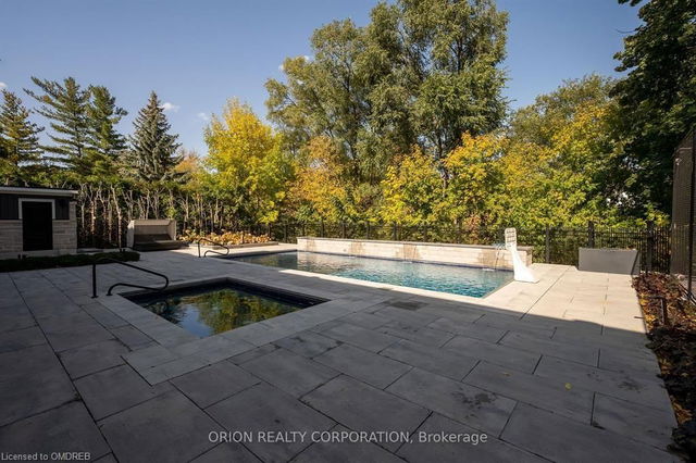 2217 Courrier Lane
