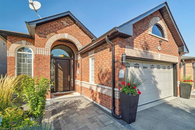 209 Sylwood Crescent