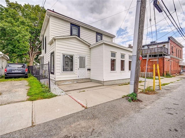 9 Willow Street