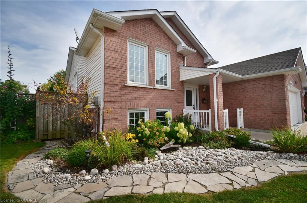 Single Family Residence sold at 5842 Aspen Court, Niagara Falls, Marineland, L2G 7V3 - MLS: 40510909