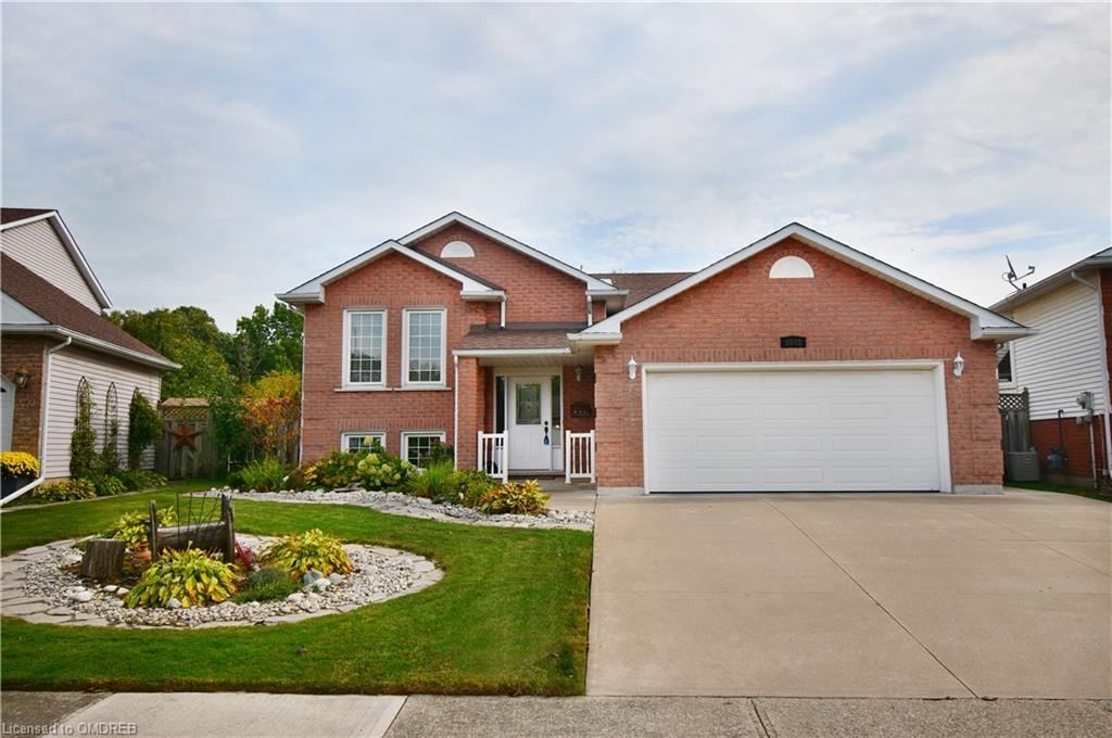 Single Family Residence sold at 5842 Aspen Court, Niagara Falls, Marineland, L2G 7V3 - MLS: 40510909