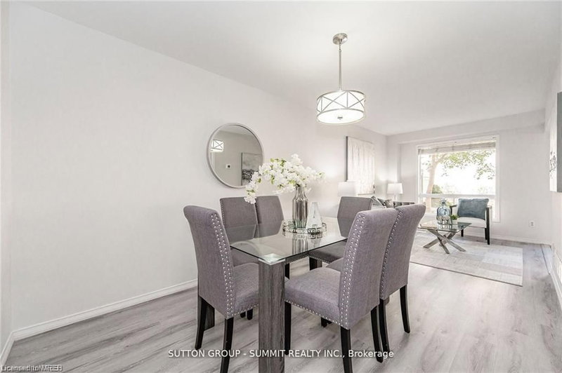 52 - 5958 Greensboro Drive
