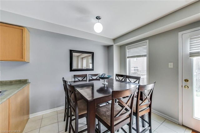 107 Crystal Glen Crescent