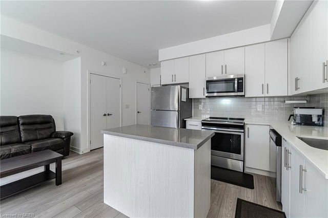 21 - 3476 Widdicombe Way