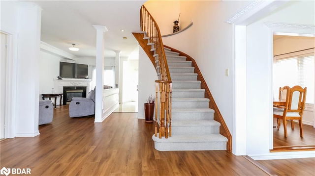 11 Mcintyre Drive