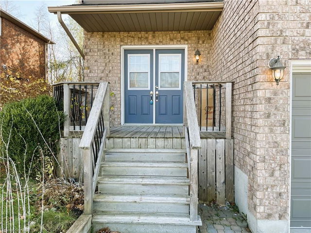 96 Sandringham Drive