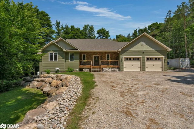 1091 Chemin Du Loup Road