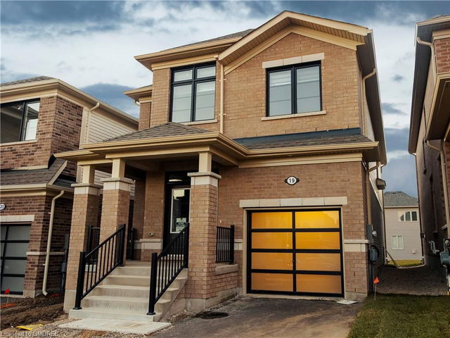 19 Spicer Street