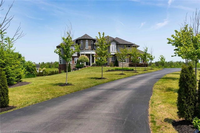 100 Chesswood Trail