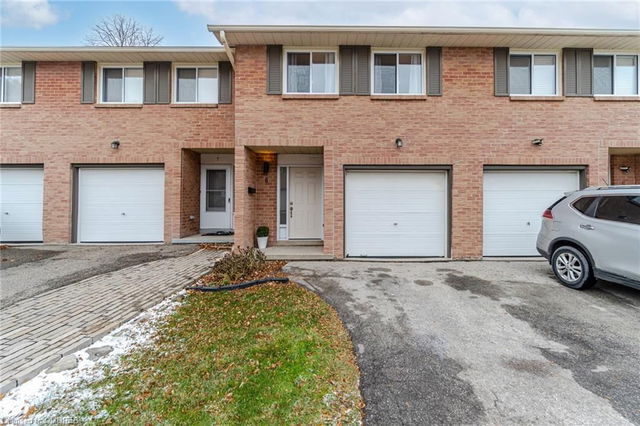 6 - 40 Summercrest Drive