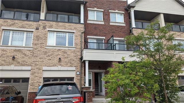 UPPER - 40 Sky Harbour Drive
