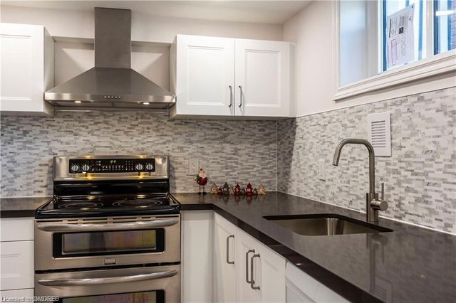 Lower Unit - 60 Champlain Avenue