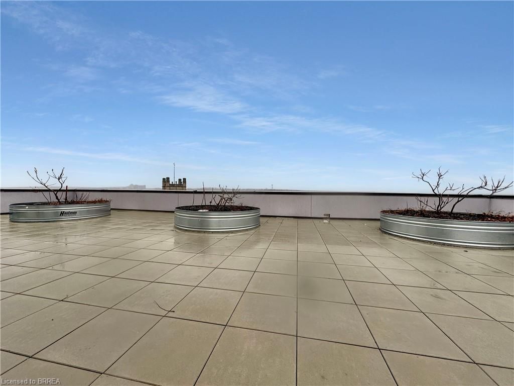 Condo/Apt Unit sold at 401-1 Wellington Street, Brantford, ON, N3T 2L3 - Downtown Core - MLS: 40519284