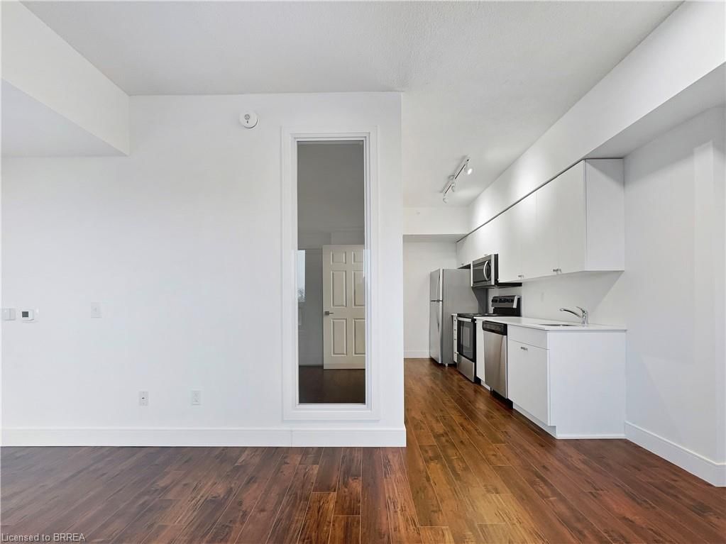 Condo/Apt Unit sold at 401-1 Wellington Street, Brantford, ON, N3T 2L3 - Downtown Core - MLS: 40519284