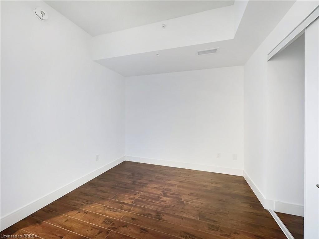 Condo/Apt Unit sold at 401-1 Wellington Street, Brantford, ON, N3T 2L3 - Downtown Core - MLS: 40519284