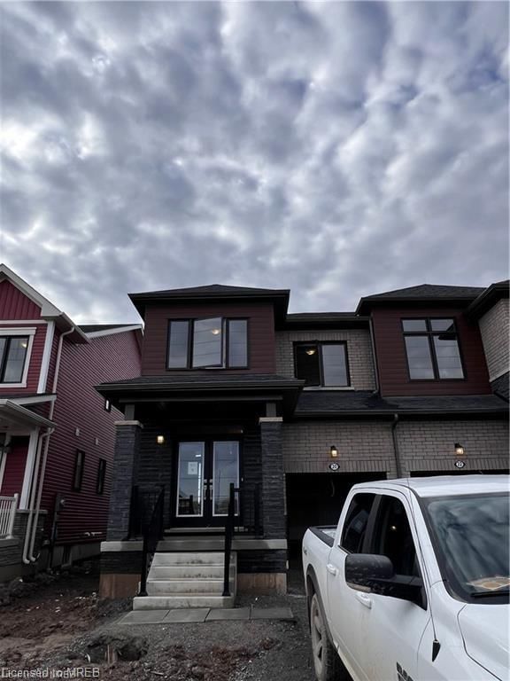 20 Sunflower Crescent Crescent