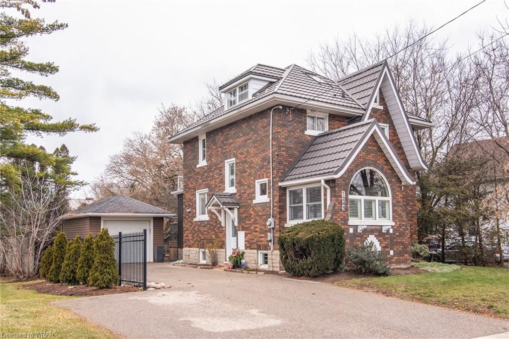 Single Family Residence sold at 1245 King Street, St. Jacobs, ON, N0B 2N0 - St Jacobs/Floradale/W.Montrose - MLS: 40519912