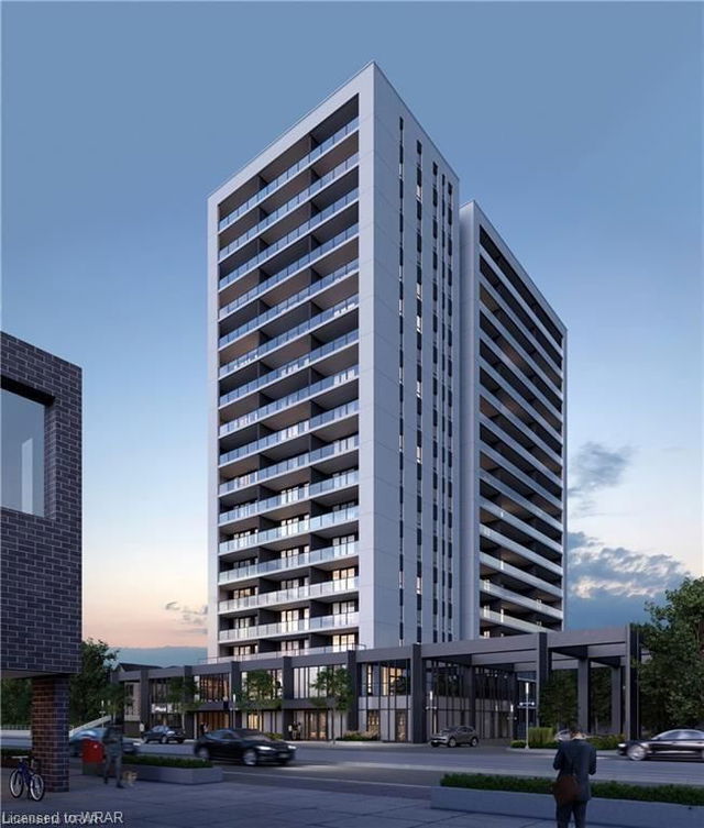 905 - 741 King Street