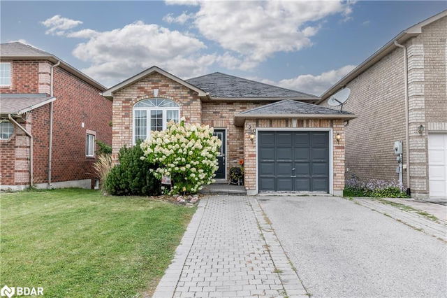 120 Courtney Crescent