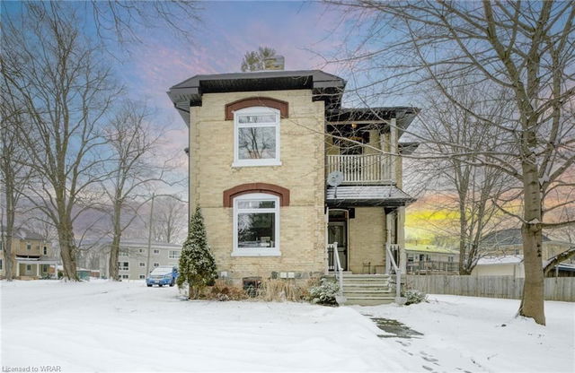 345 Queen Street W