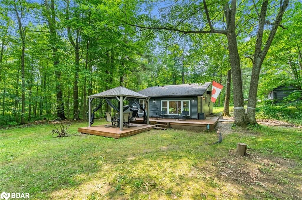 Single Family Residence sold at 7853 Poplar Lane, Washago, ON, L0K 2B0 - Rural Ramara - MLS: 40533706