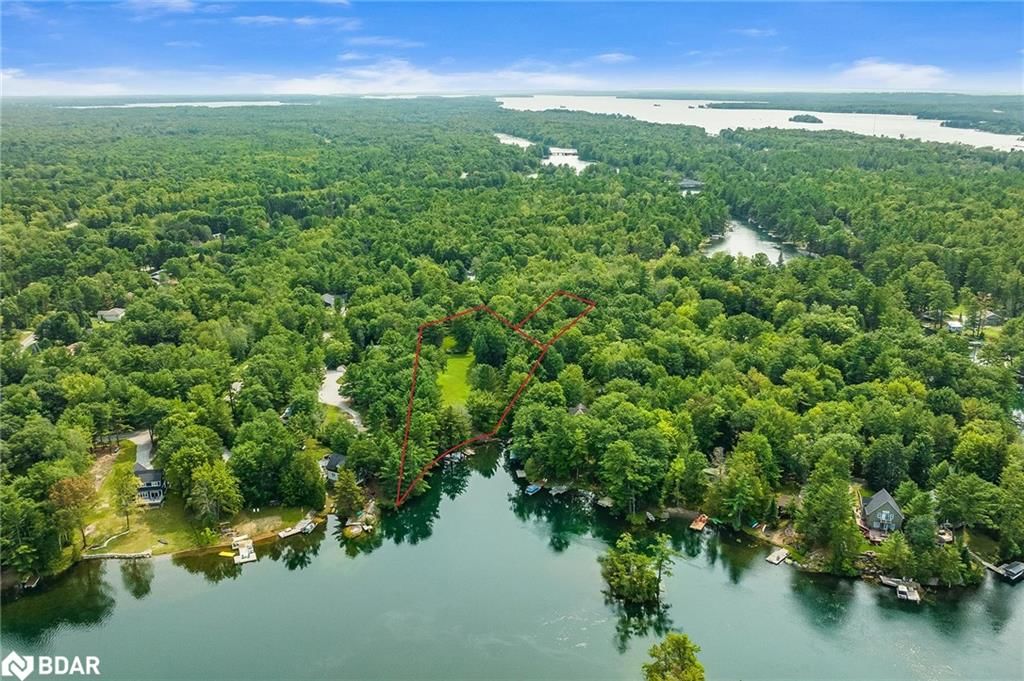 Single Family Residence sold at 7853 Poplar Lane, Washago, ON, L0K 2B0 - Rural Ramara - MLS: 40533706