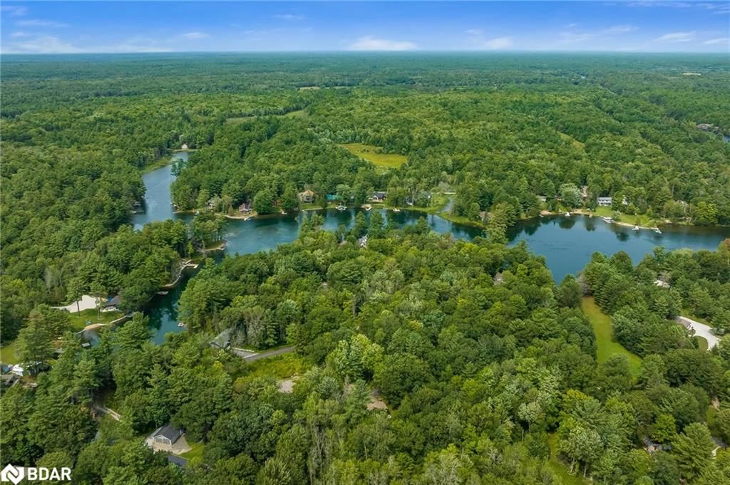 Single Family Residence sold at 7853 Poplar Lane, Washago, ON, L0K 2B0 - Rural Ramara - MLS: 40533706