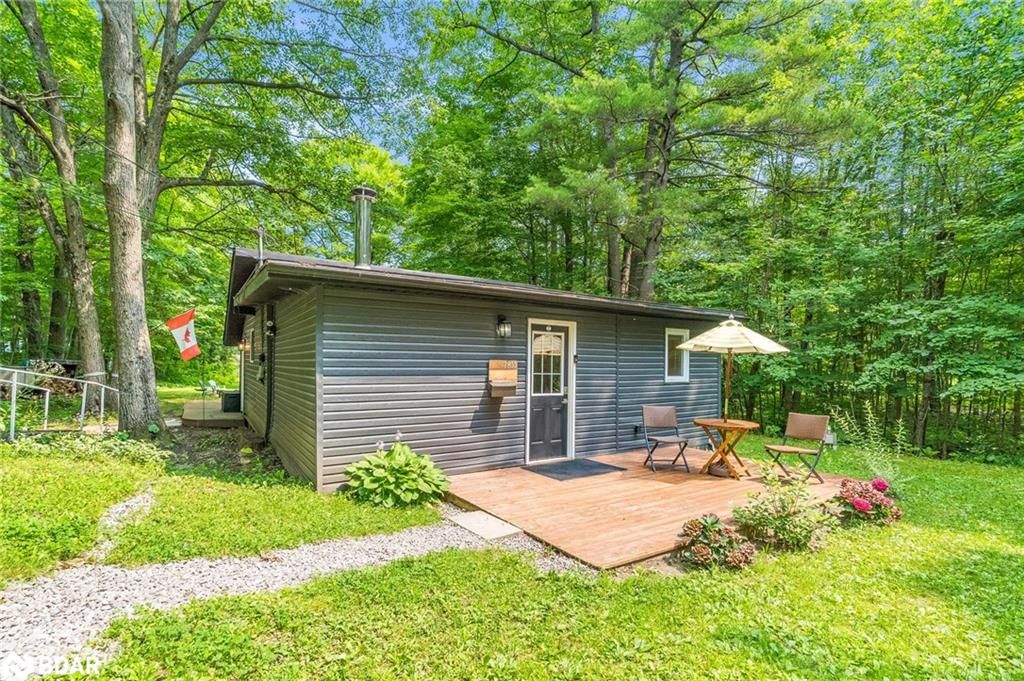 Single Family Residence sold at 7853 Poplar Lane, Washago, ON, L0K 2B0 - Rural Ramara - MLS: 40533706