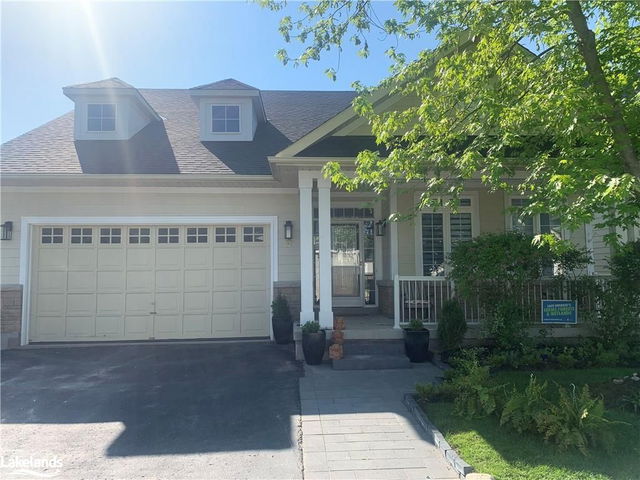 9 Surfside Crescent