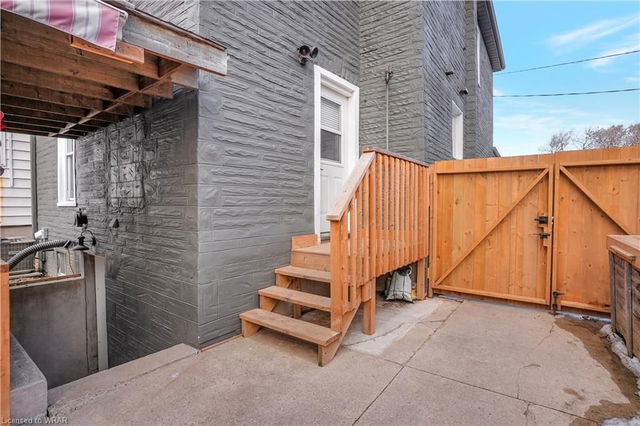 12 Lowell Street N