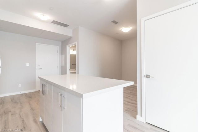 223 - 690 King Street W