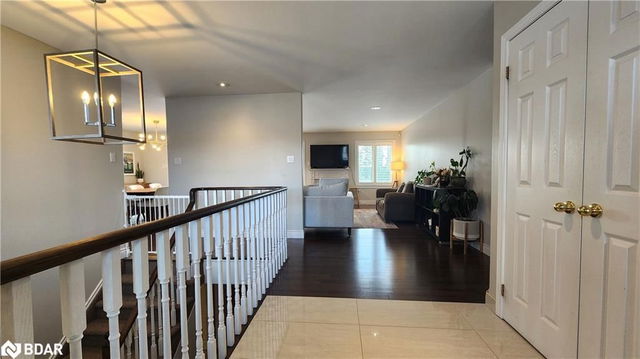 6 Channen Court