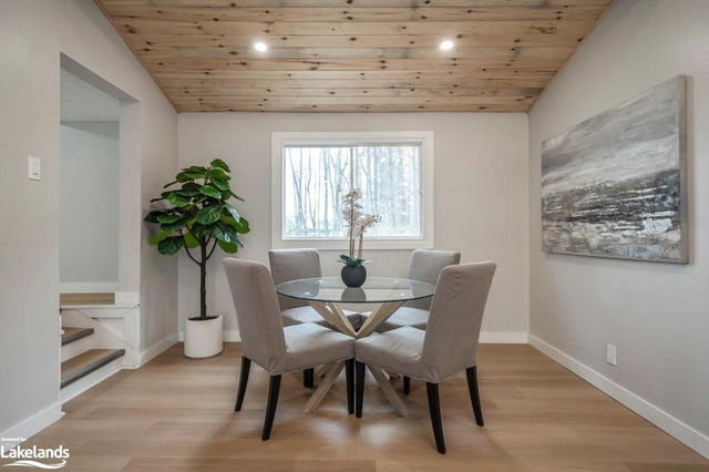 255 Robins Point Road