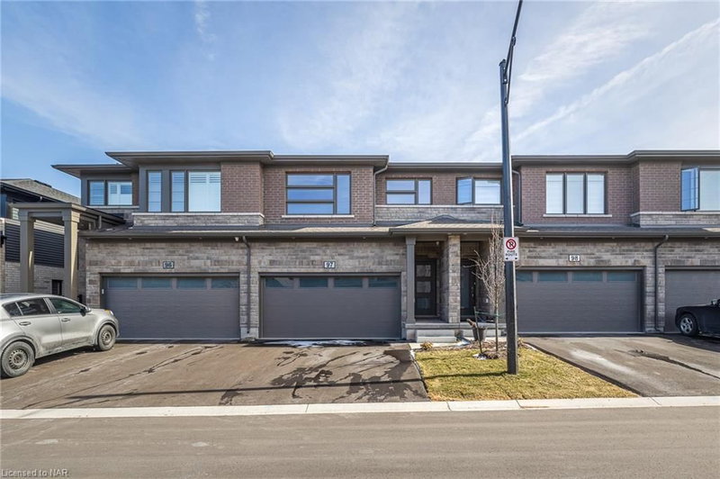 97 - 4552 Portage Road