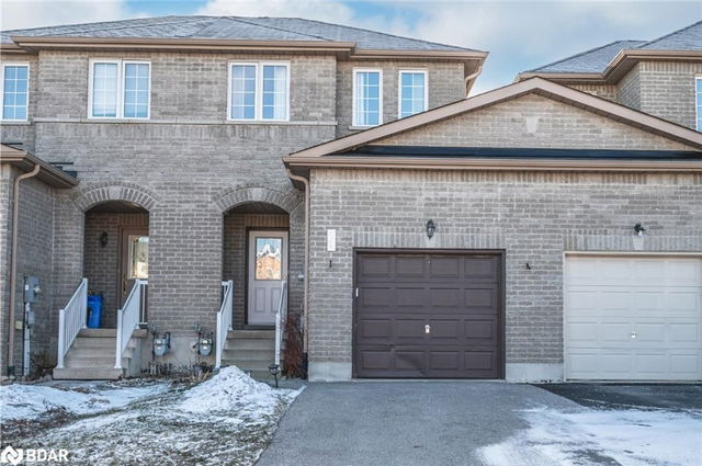 5 Arch Brown Court