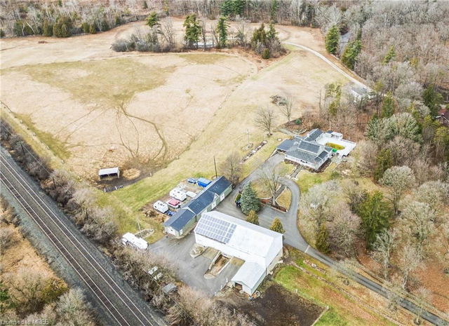 8546 Appleby Line