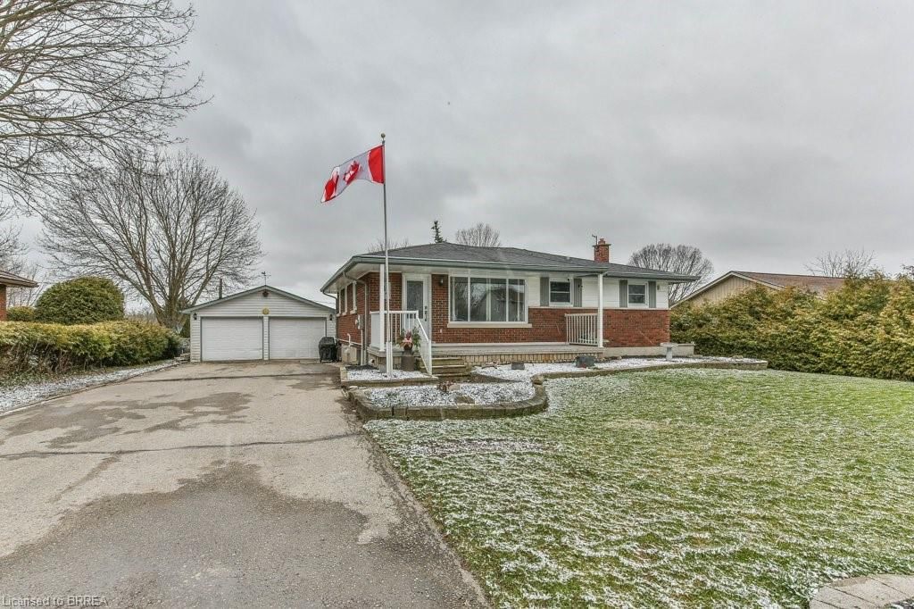 Single Family Residence sold at 44 Lynn Crescent, Beachville, ON, N0J 1A0 - Beachville - MLS: 40556158