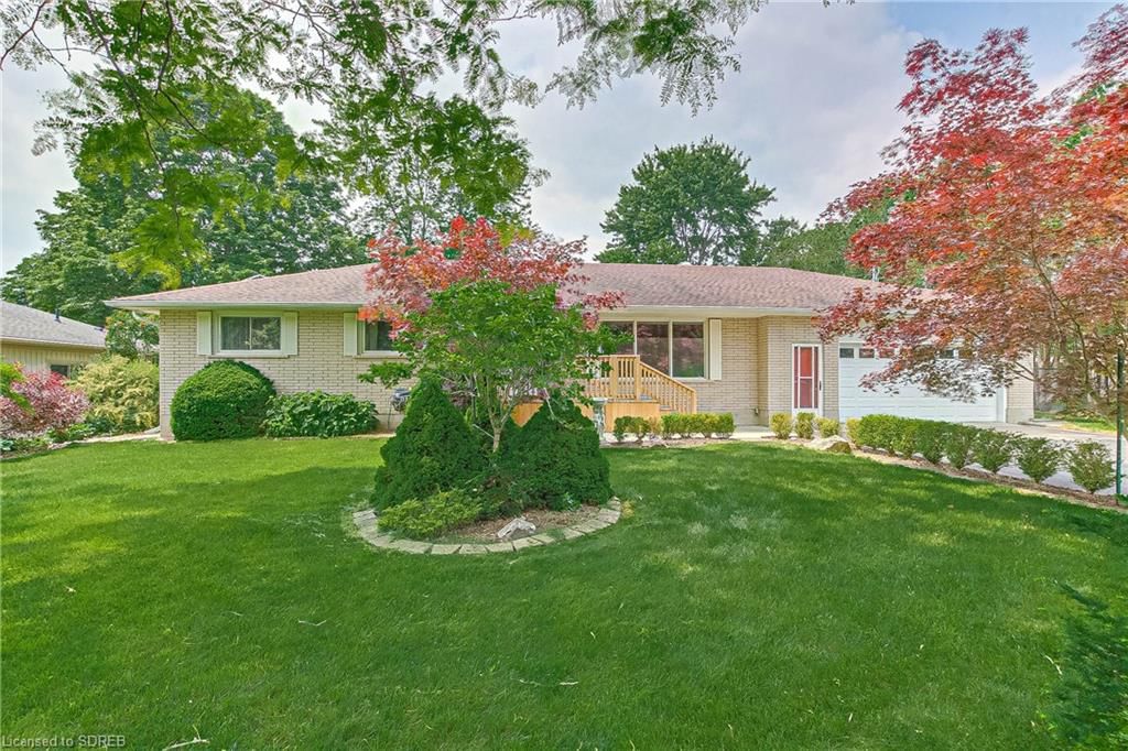 Single Family Residence sold at 5 Woodland Crescent, Tillsonburg, ON, N4G 4G6 - Tillsonburg - MLS: 40559649