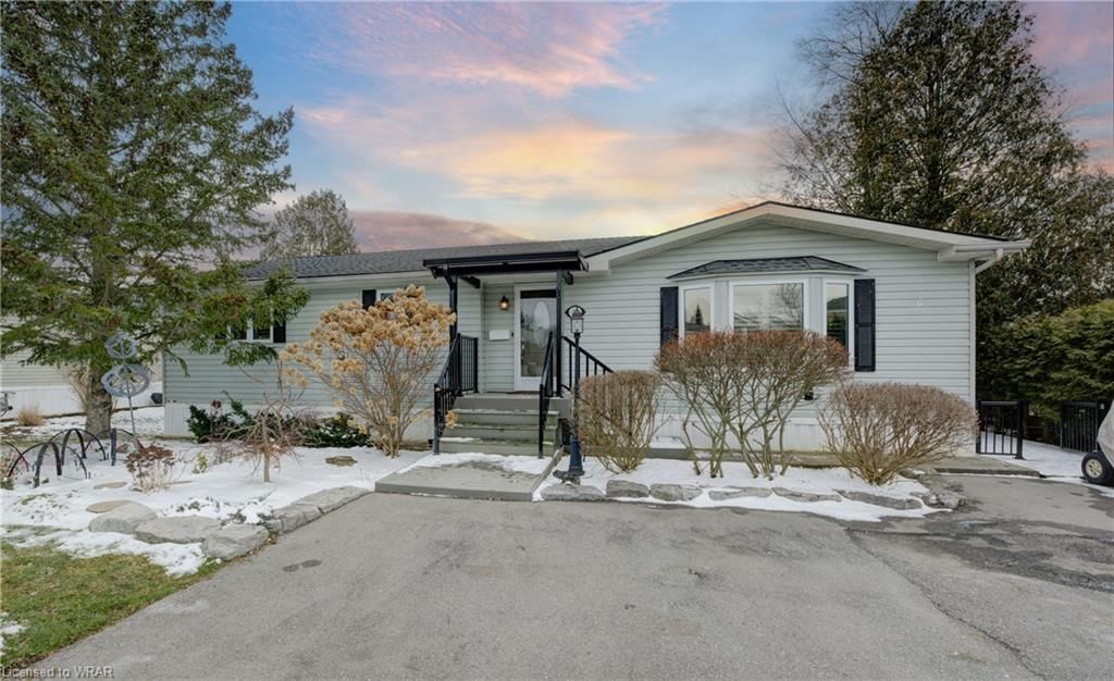 Modular Home sold at 10 Elm Street, Puslinch, Rural Puslinch East, N0B 2J0 - MLS: 40560914