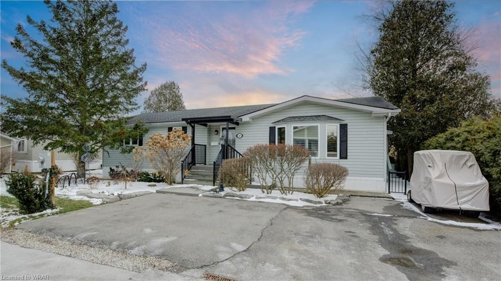 Modular Home sold at 10 Elm Street, Puslinch, Rural Puslinch East, N0B 2J0 - MLS: 40560914