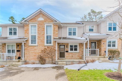 Row/Townhouse sold at 2-240 London Road, Guelph, ON, N1H 8N8 - Exhibition Park - MLS: 40561674