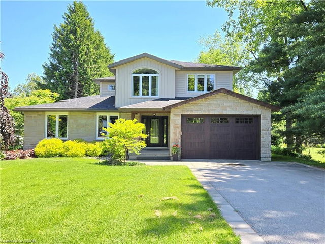 45 Sideroad 18 Road