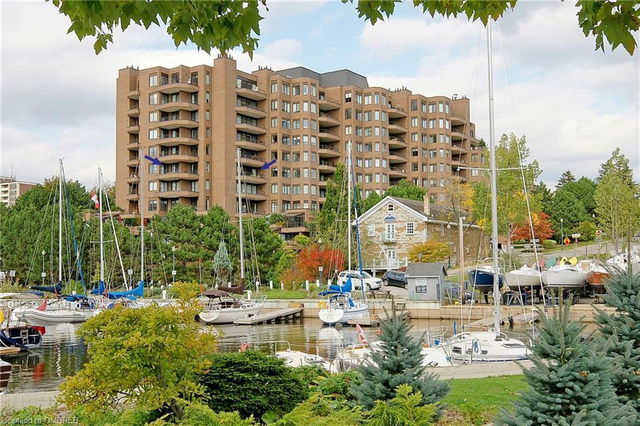 702 - 100 Lakeshore Road