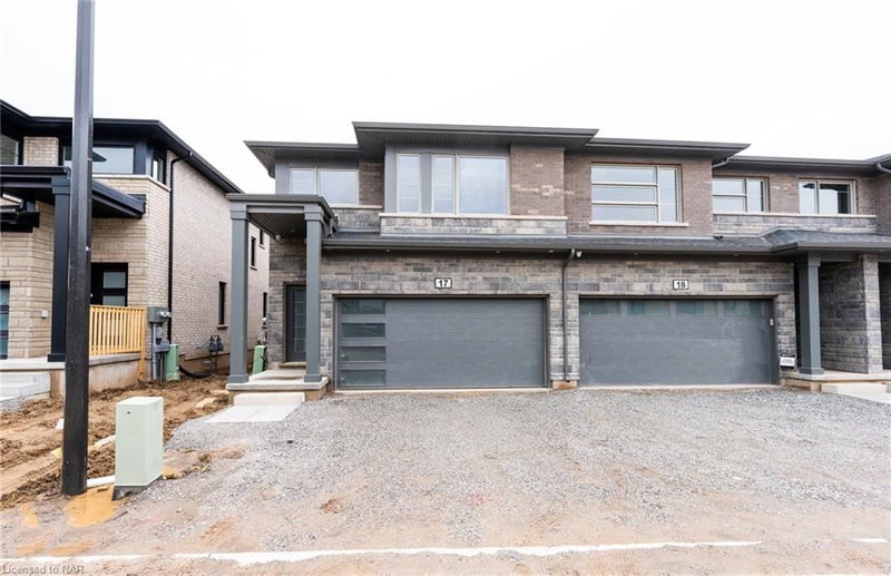 17 - 4552 Portage Road