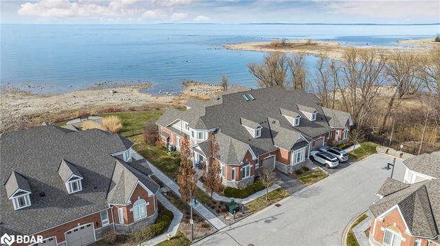 5 Waterside Lane