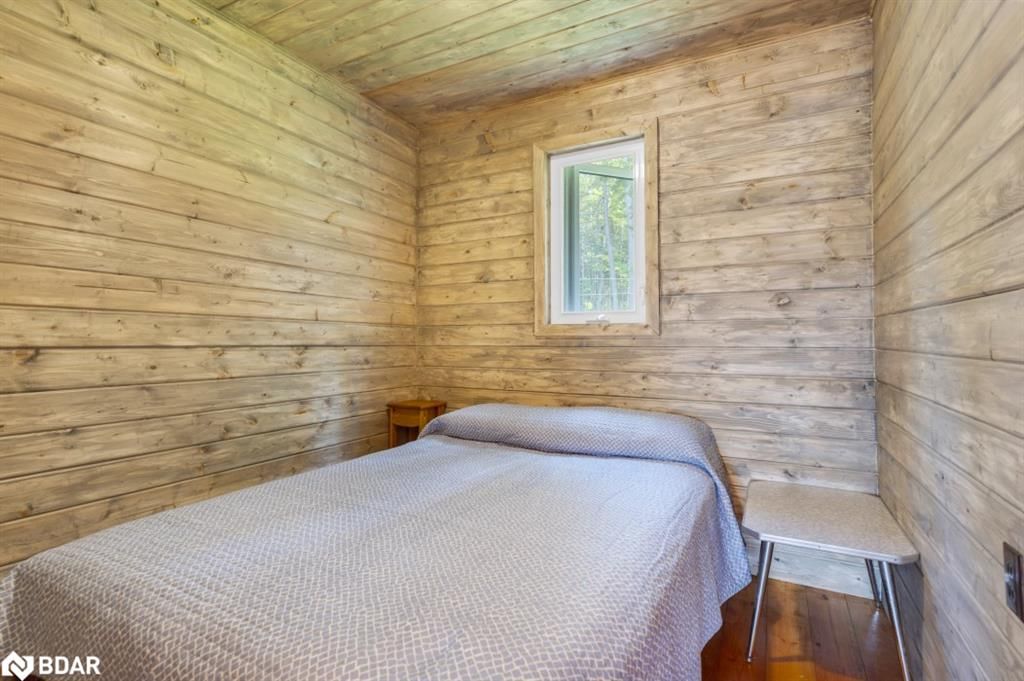 Single Family Residence sold at 660 Thirty Island Road, Cloyne, ON, K0H 1L0 - Addington Highlands - MLS: 40574135